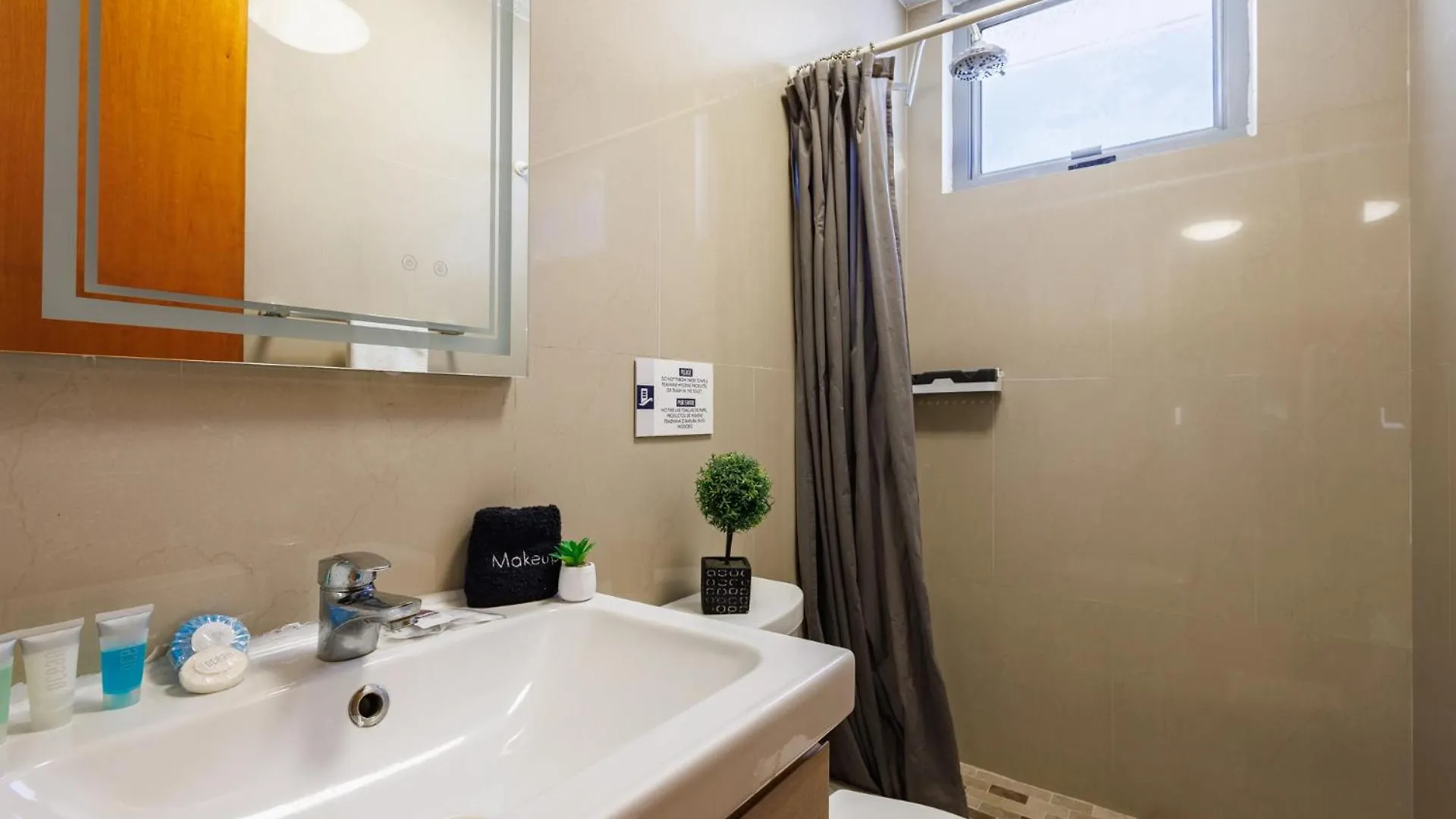 Pensión Avila Suites San Juan